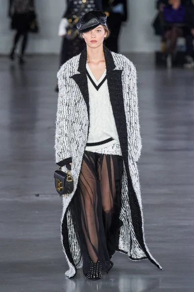 Look 31